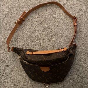LV Bumbag - Crossbody Purse MIRROR